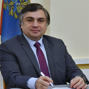 Поздравление министра образования и науки Самарской области Виктора Акопьяна с окончанием учебного года