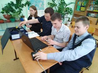 Юные биологи измерили скорость пульсовой волны: урок с цифрой в «Точке роста»